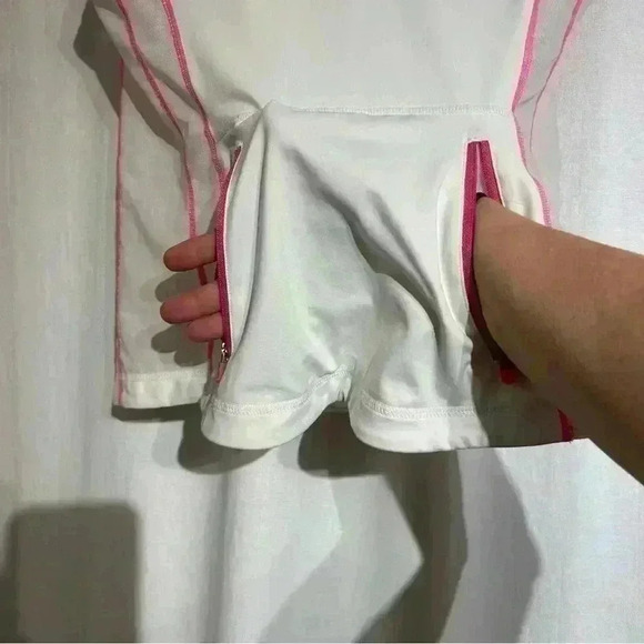 Lululemon Running Vest White. Athleisure Sports Vest - Picture 7 of 17